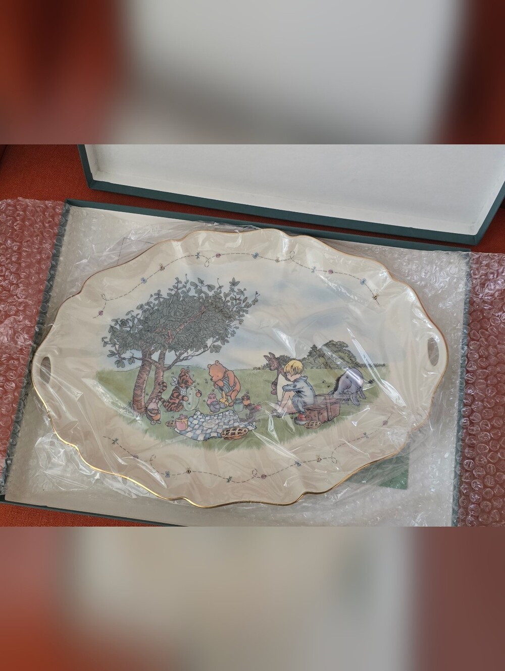 Mint Condition! Classic Pooh A Splendiferous Picnic Platter - Lenox China 2000